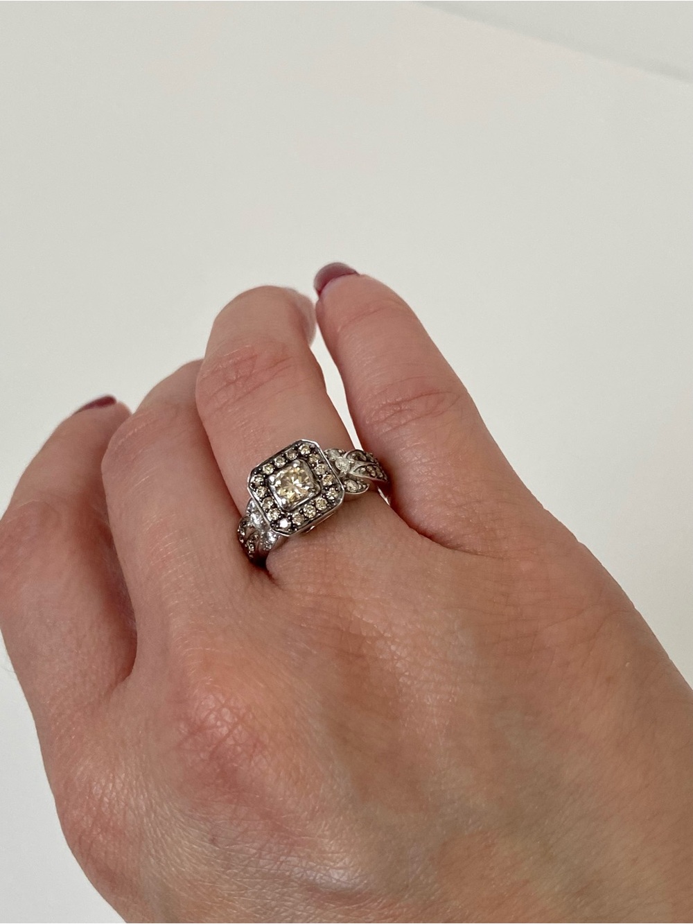 Le Vian Champagne and White Diamond Halo Engagement Ring 14K White Gold Size 4